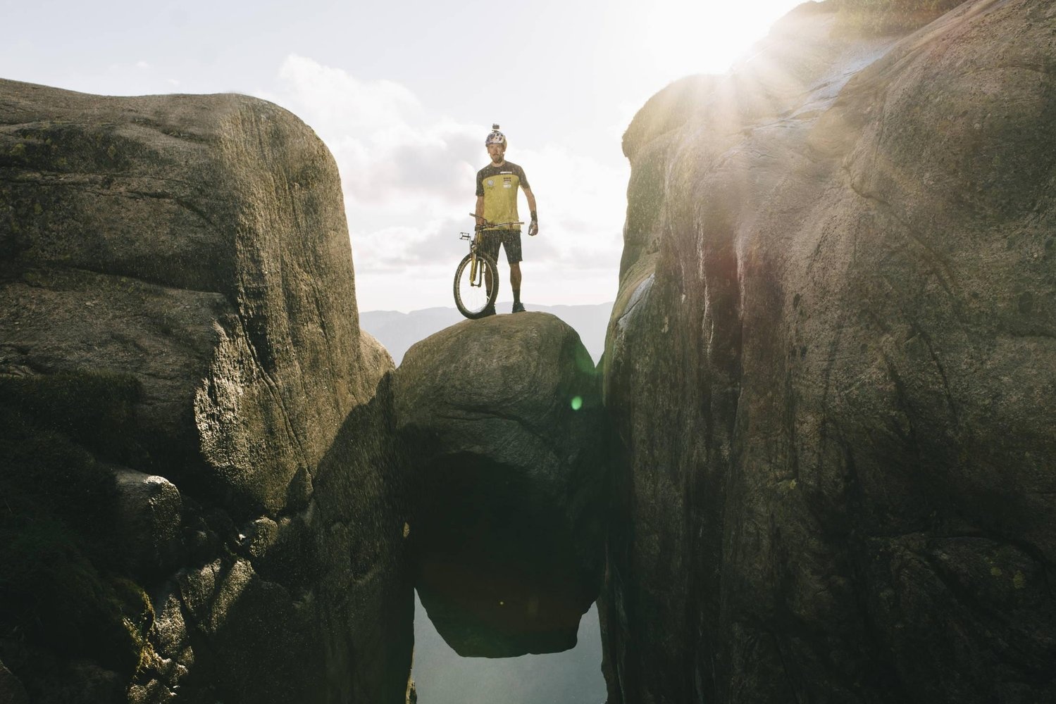 tang da Kjeragbolten anh 1