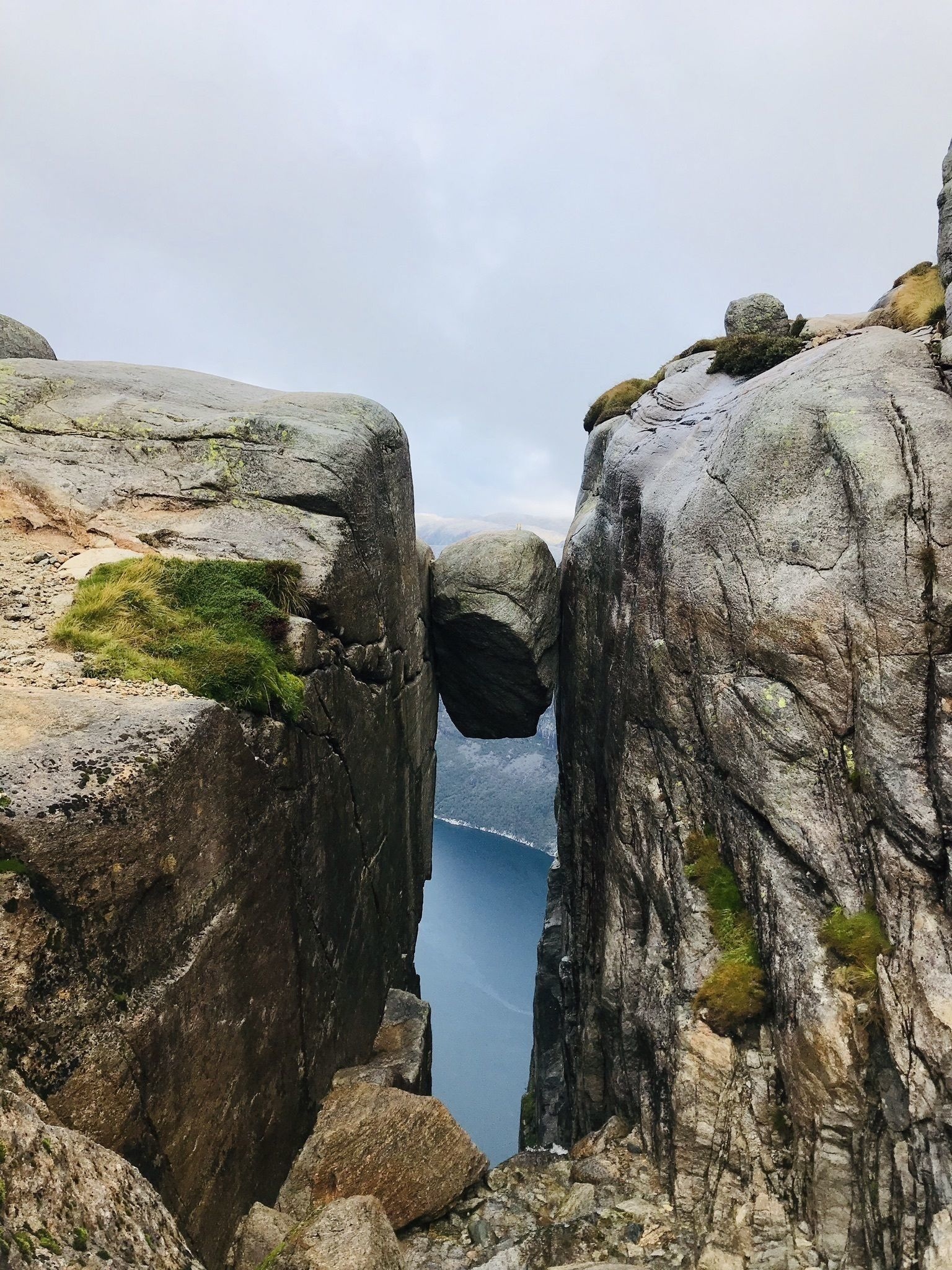 tang da Kjeragbolten anh 2