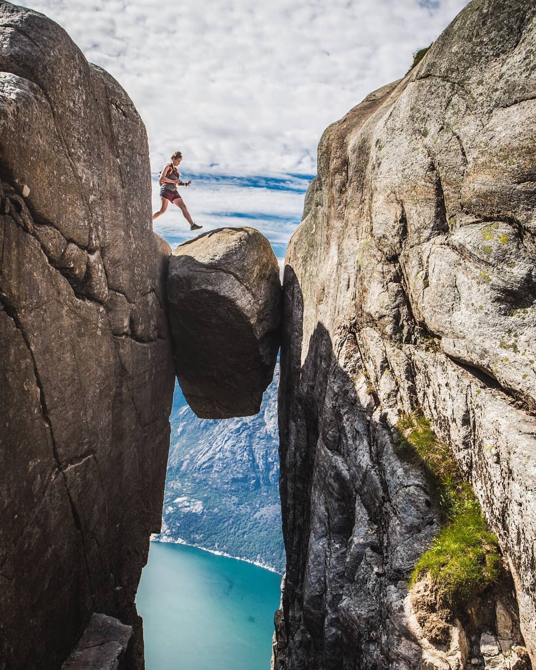 tang da Kjeragbolten anh 7