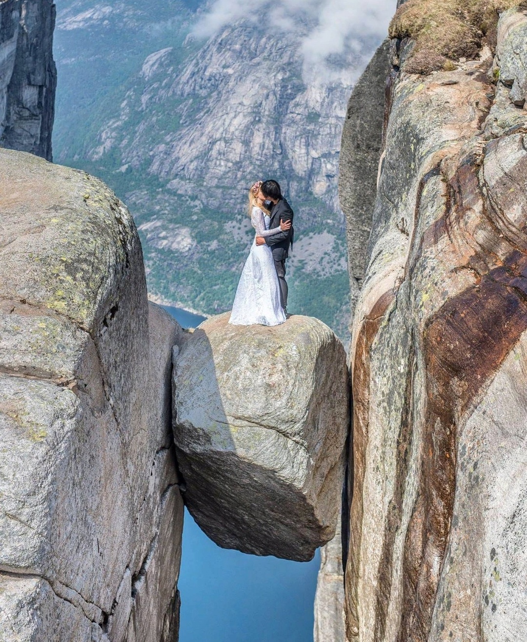 tang da Kjeragbolten anh 12