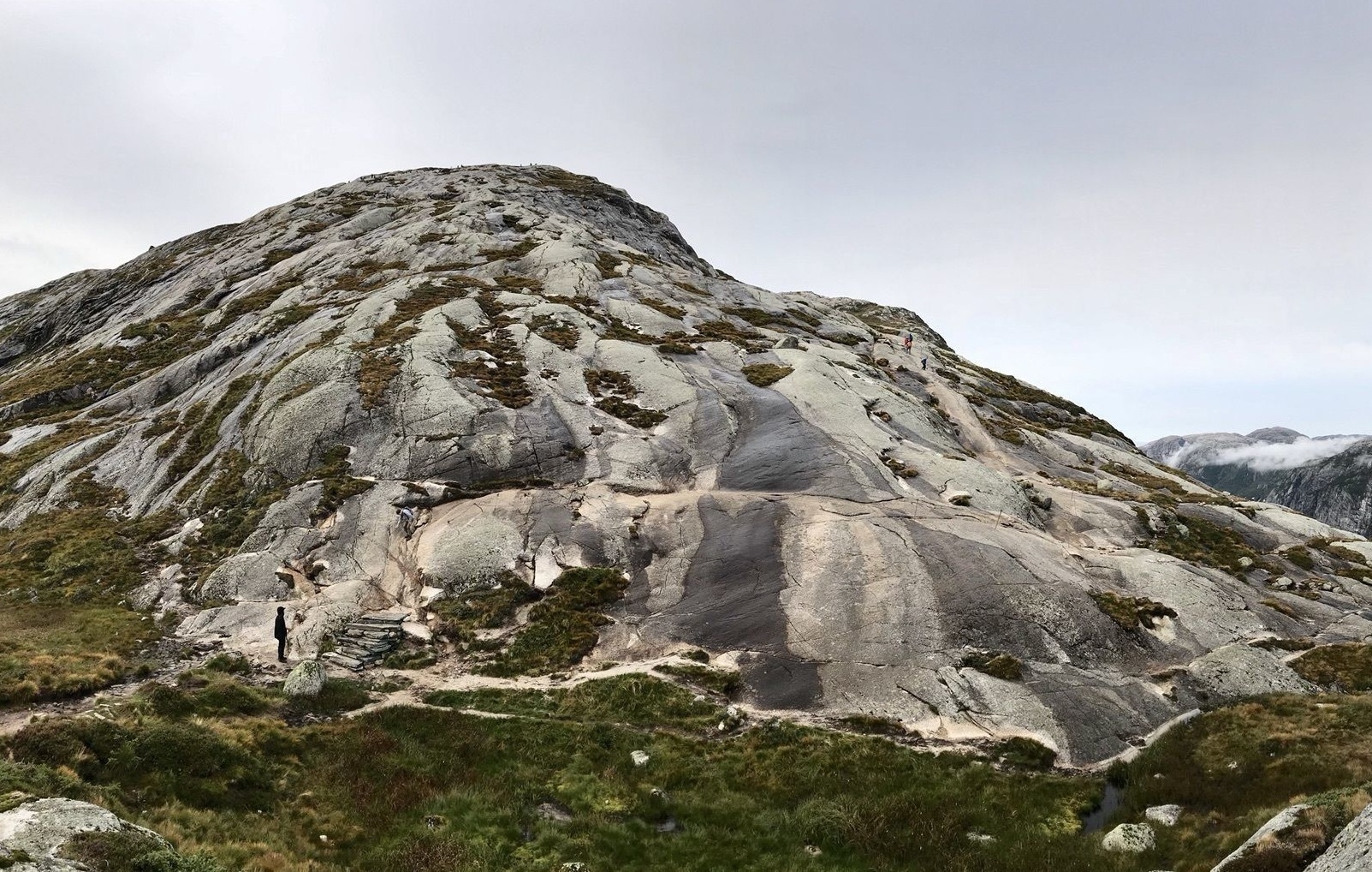 tang da Kjeragbolten anh 18