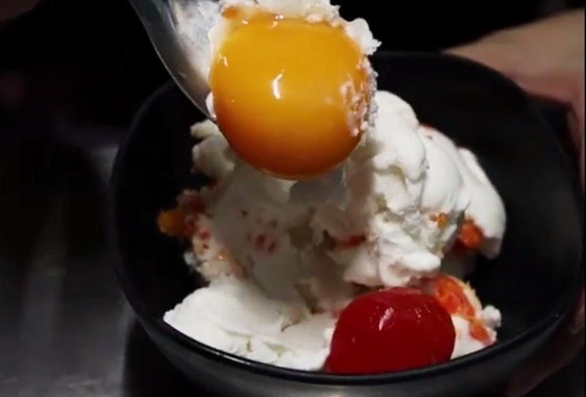 Kem dua long do trung song o cua hang 40 tuoi tai Bangkok hinh anh