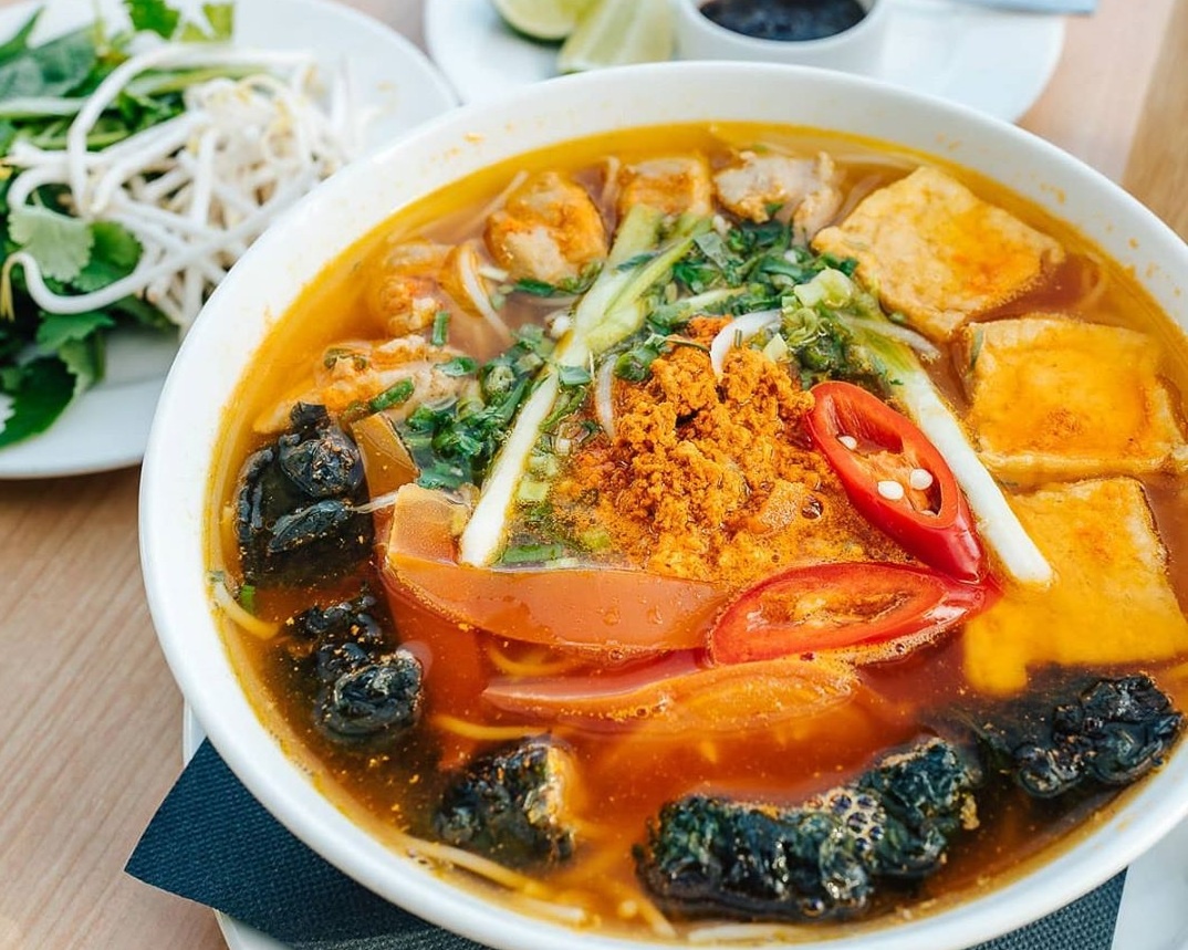 cach lam bun nuoc tai nha anh 6