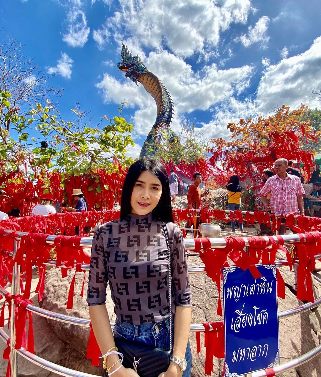 tượng thần rắn khổng lồ ở Thái Lan ảnh 13 tuong than ran khong lo o Thai Lan anh 13