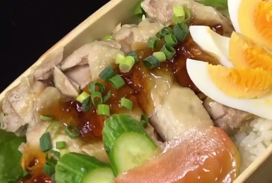 Nau nhanh bua an ngon mieng chi bang noi com dien hinh anh