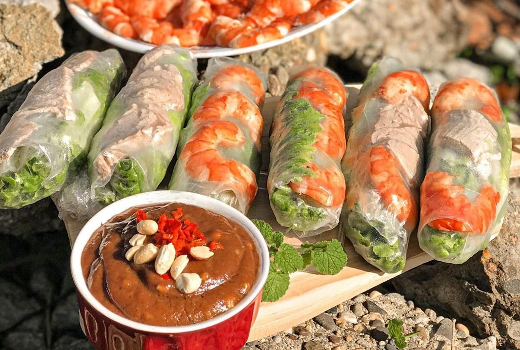 Bua an nhanh gon voi mon cuon thanh mat, de lam hinh anh