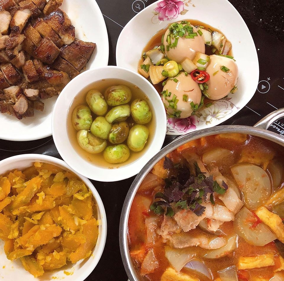 thuc don 4 mon anh 8