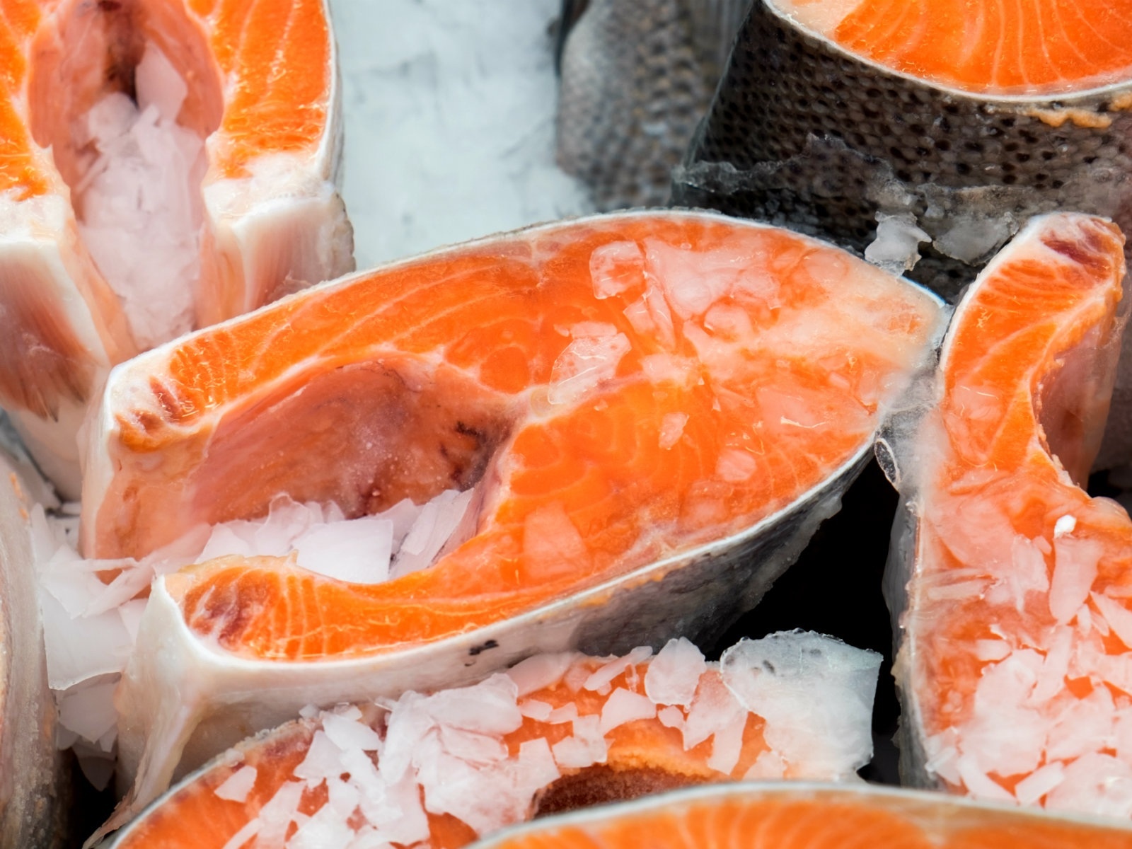 thuc pham qua han su dung anh 4