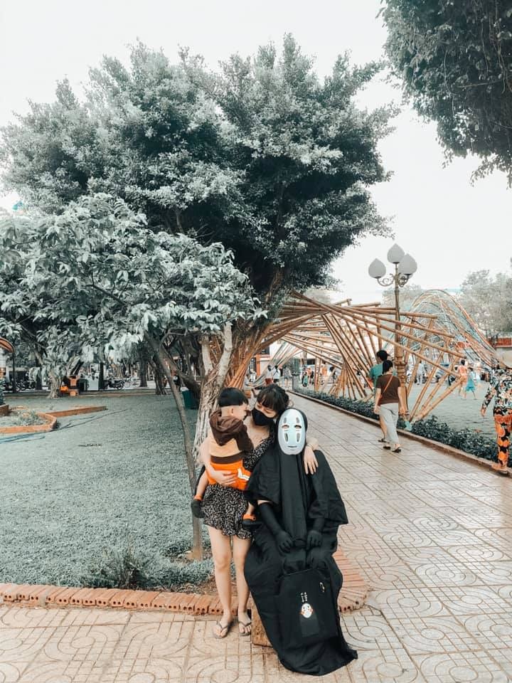 hóa thân Vô Diện đi du lịch ảnh 12 hoa than Vo Dien di du lich anh 12