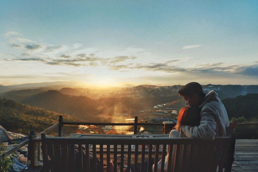 Ngam hoang hon binh yen o 4 tiem ca phe Da Lat hinh anh