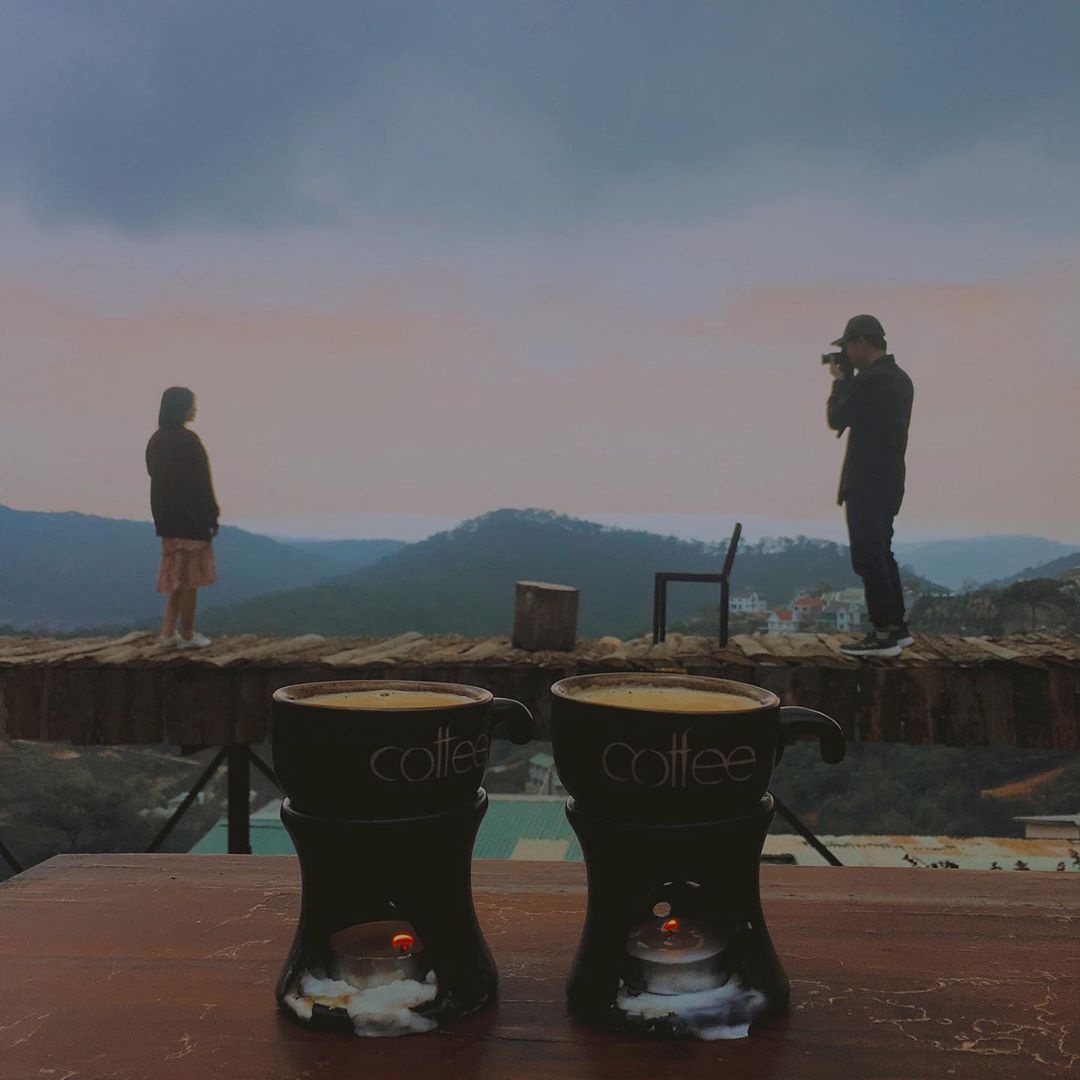 tiem ca phe ngam hoang hon Da Lat anh 5