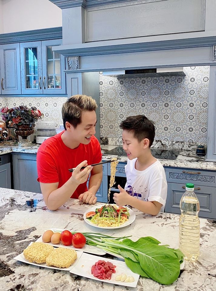 vo chong Dang Khoi anh 16