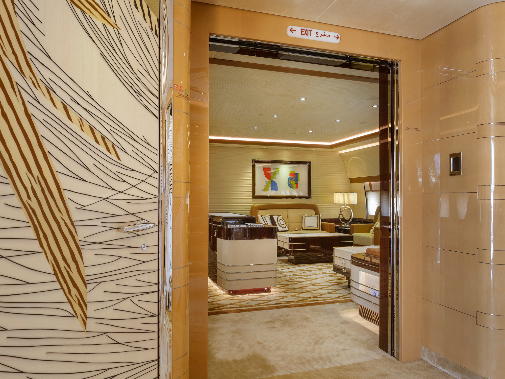 Máy bay riêng lớn nhất thế giới ảnh 2 May bay rieng lon nhat the gioi anh 2