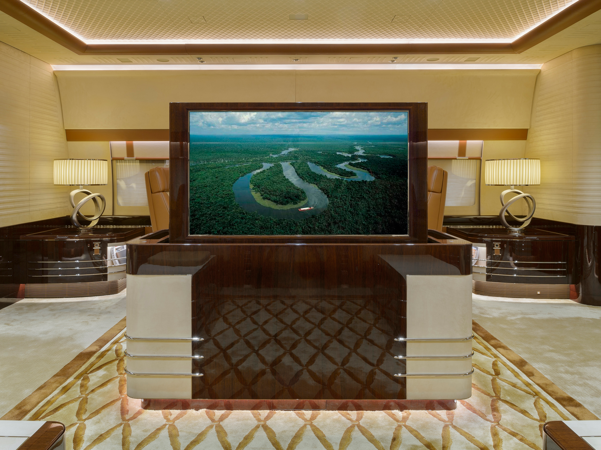 Máy bay riêng lớn nhất thế giới ảnh 3 May bay rieng lon nhat the gioi anh 3