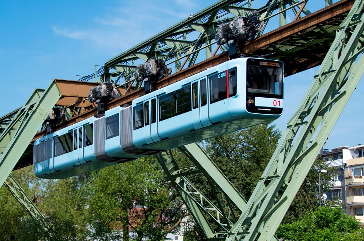 Tuyen duong sat treo 120 nam tuoi, lau doi nhat the gioi hinh anh