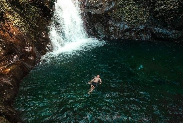 Giai nhiet mua he o con suoi trong mat gan Ha Noi hinh anh
