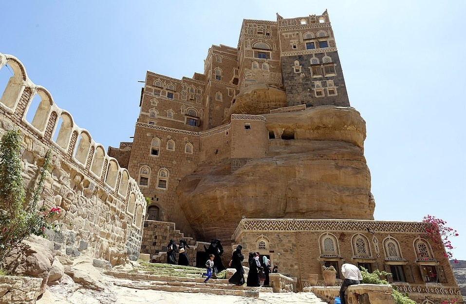 Cung điện đá Dar al-Hajar ảnh 3 Cung dien da Dar al-Hajar anh 3