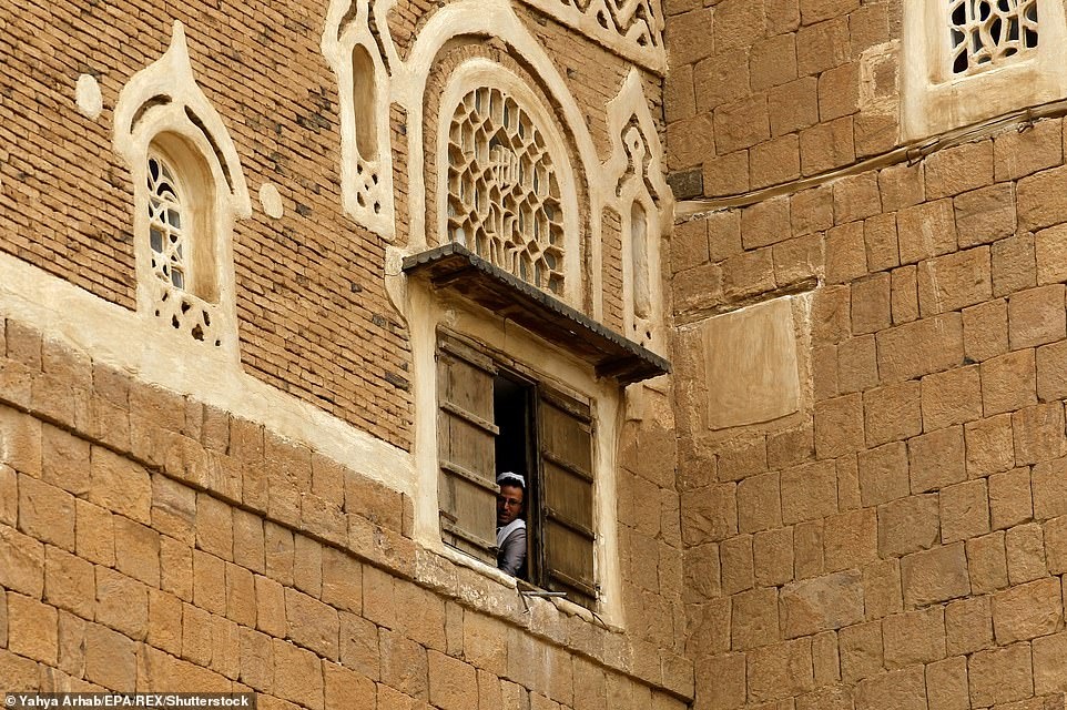 Cung điện đá Dar al-Hajar ảnh 6 Cung dien da Dar al-Hajar anh 6