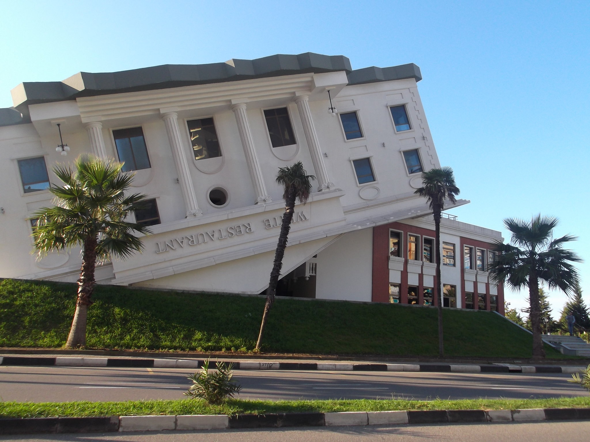 diem den ky la tren the gioi anh 2