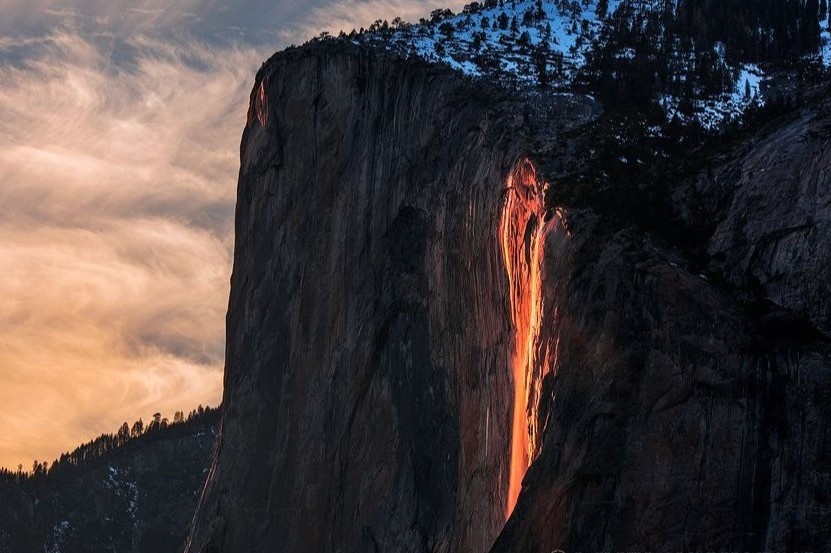 Thac Mau va nhung dong thac ky la nhat the gioi hinh anh