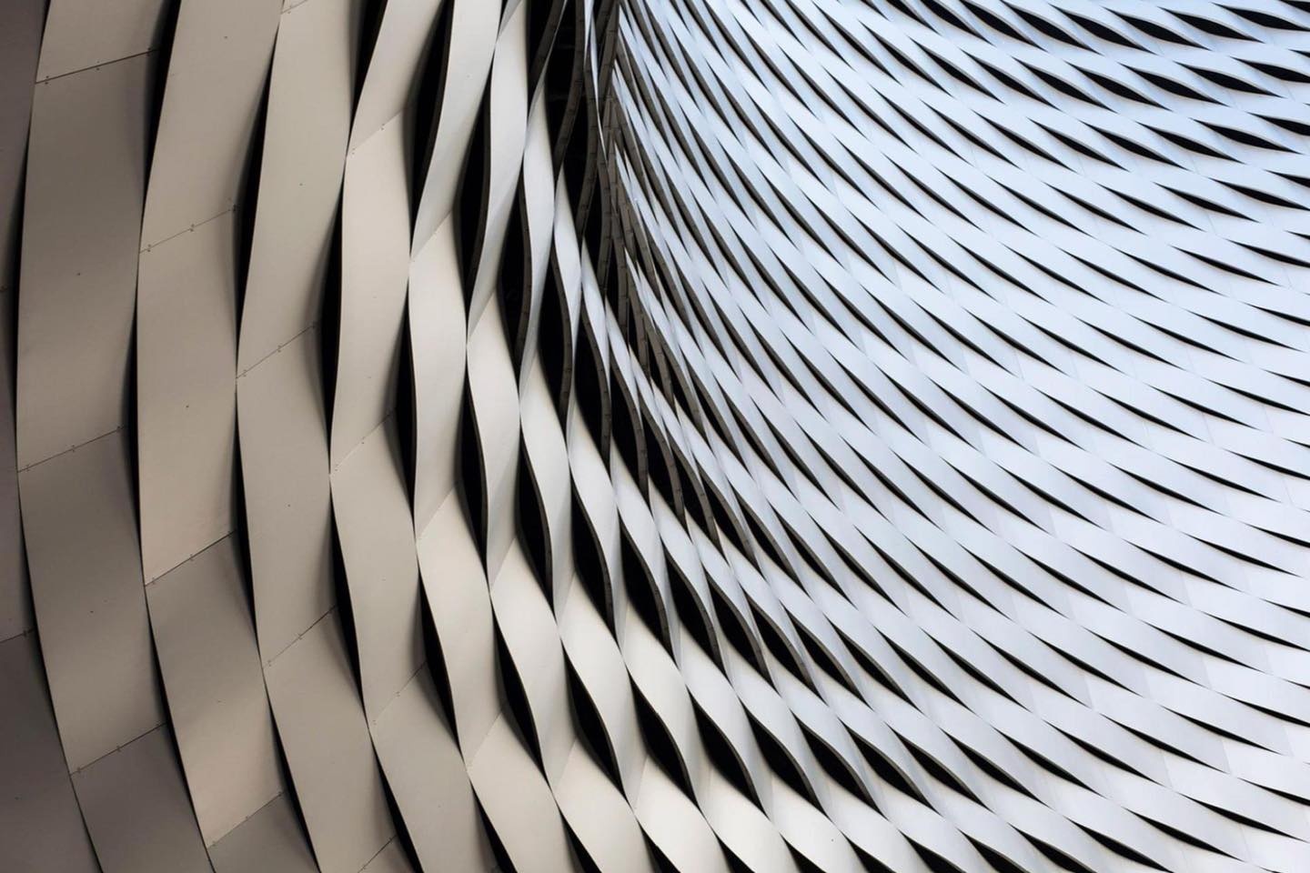 Nhung toa nha me hoac nhat the gioi anh 6