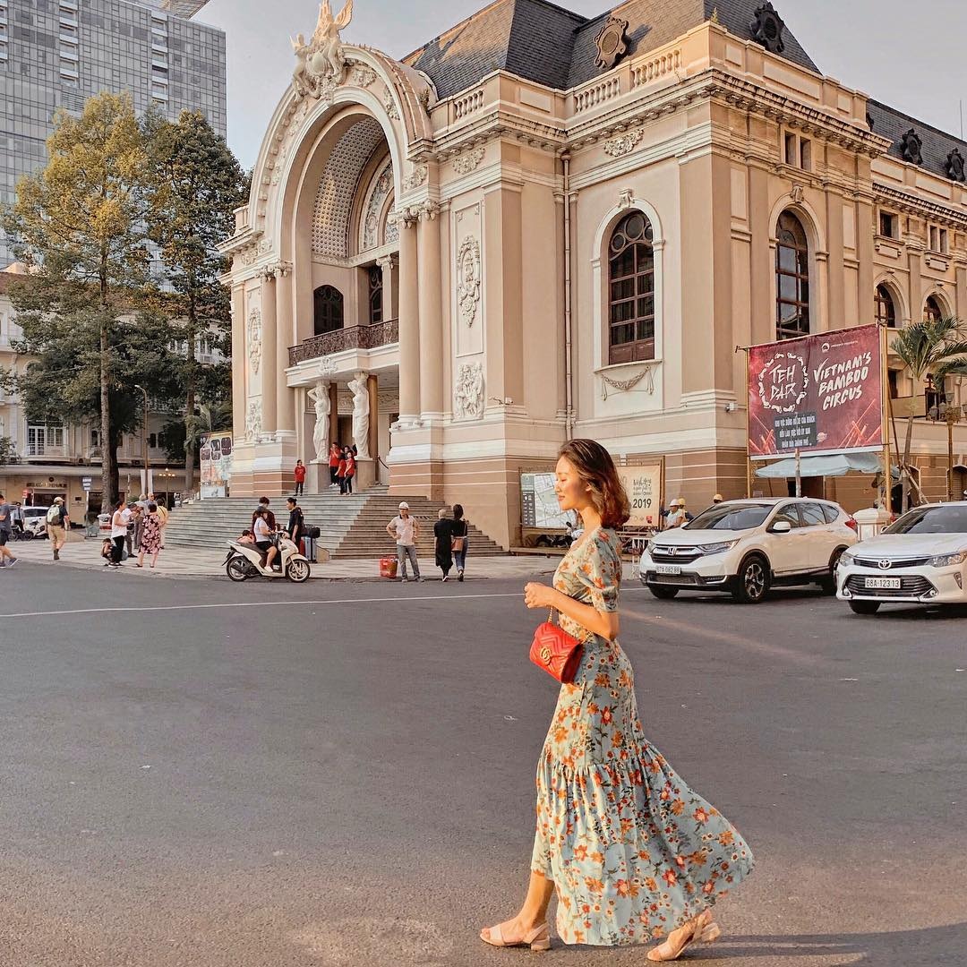 Những tòa nhà cổ ở TP.HCM ảnh 10 Nhung toa nha co o TP.HCM anh 10