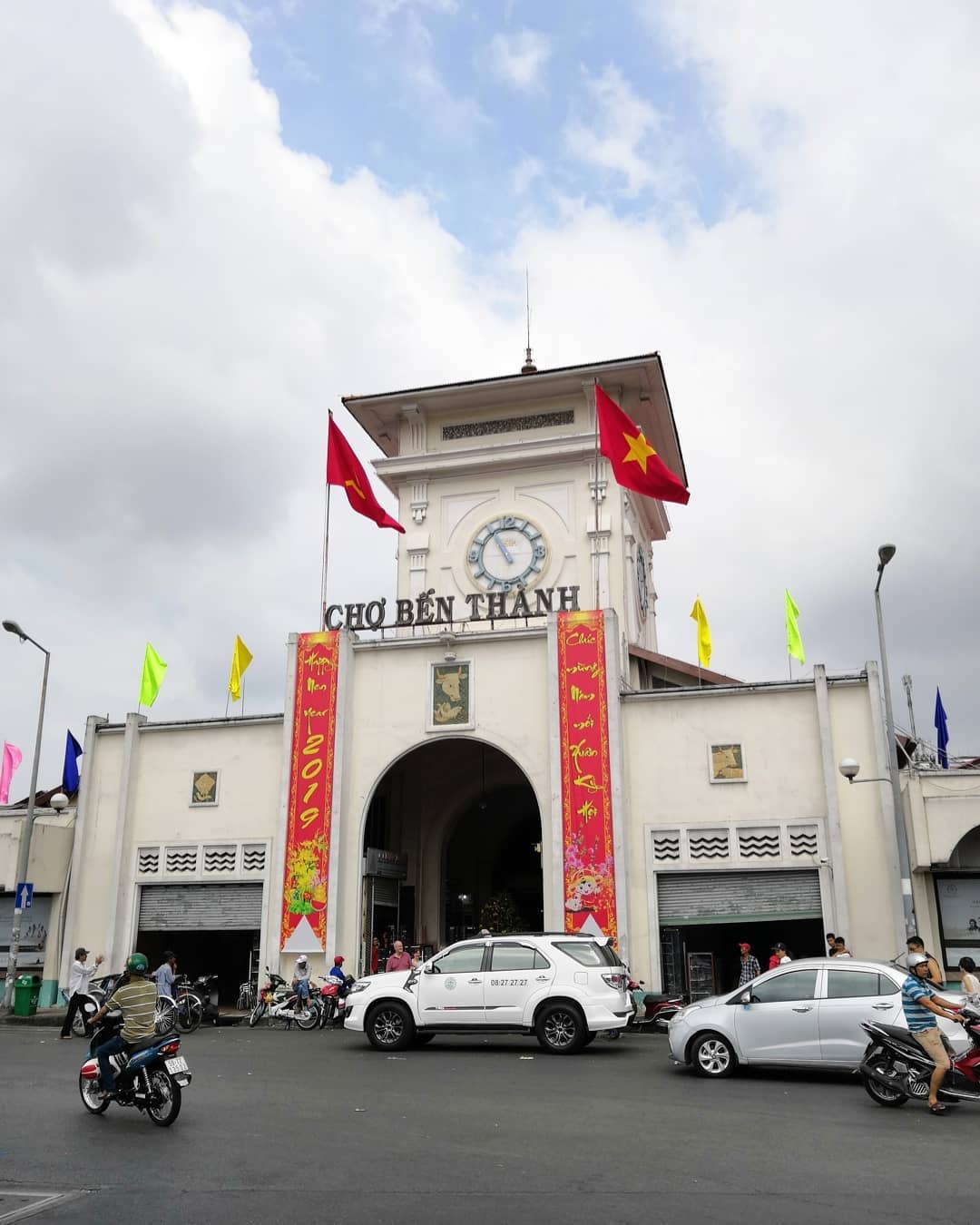 Những tòa nhà cổ ở TP.HCM ảnh 11 Nhung toa nha co o TP.HCM anh 11
