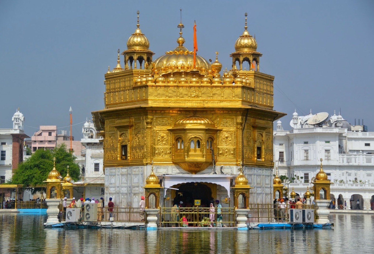 Ngoi den dat vang noi tieng o An Do hinh anh