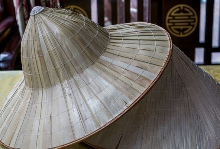 1 USD co the mua gi tren khap the gioi? hinh anh