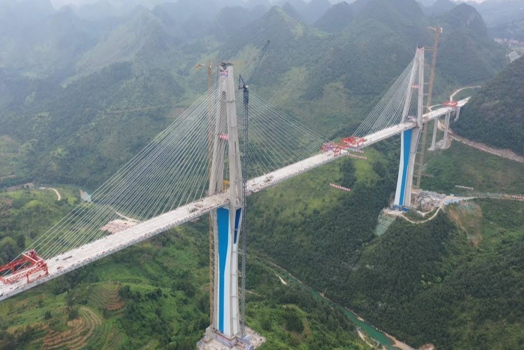 Nhung cay cau cao nhat the gioi hinh anh