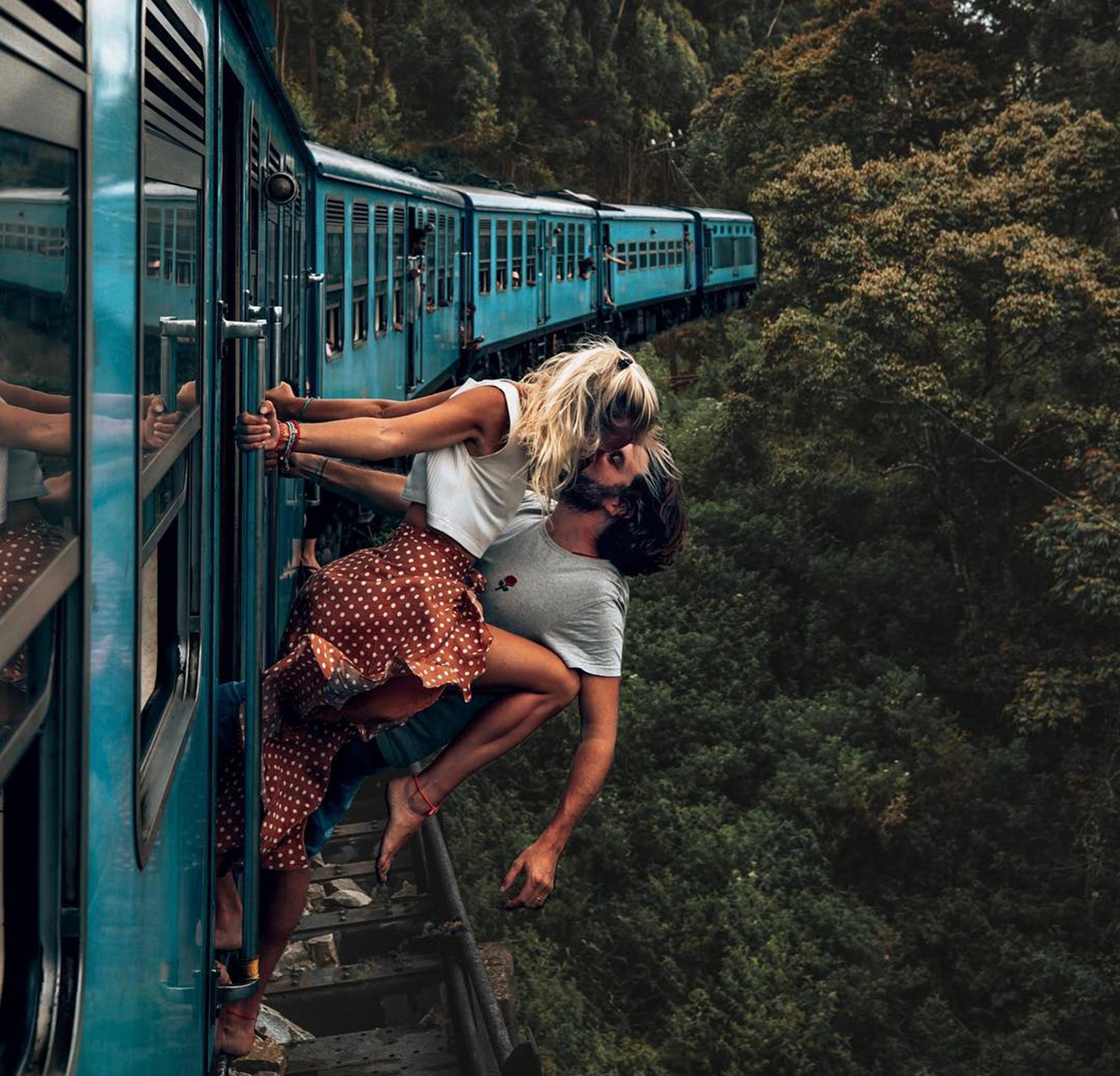 diem check-in tu than tren the gioi anh 1