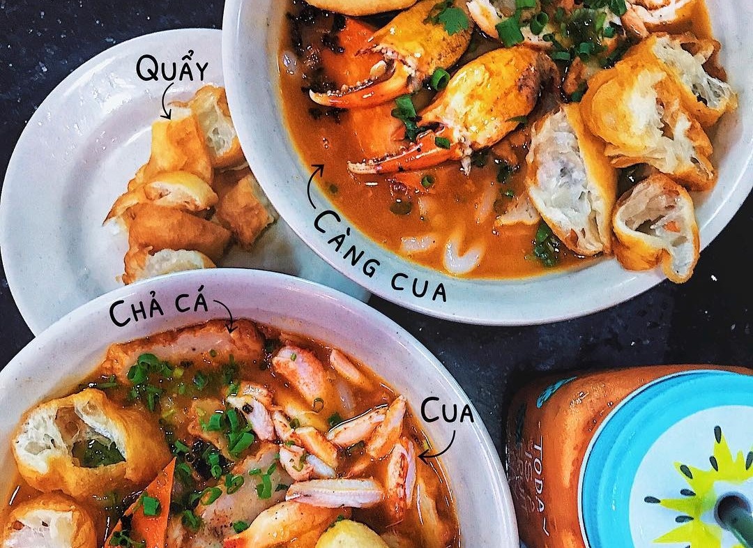 4 tiem banh canh cua ngon o TP.HCM hinh anh