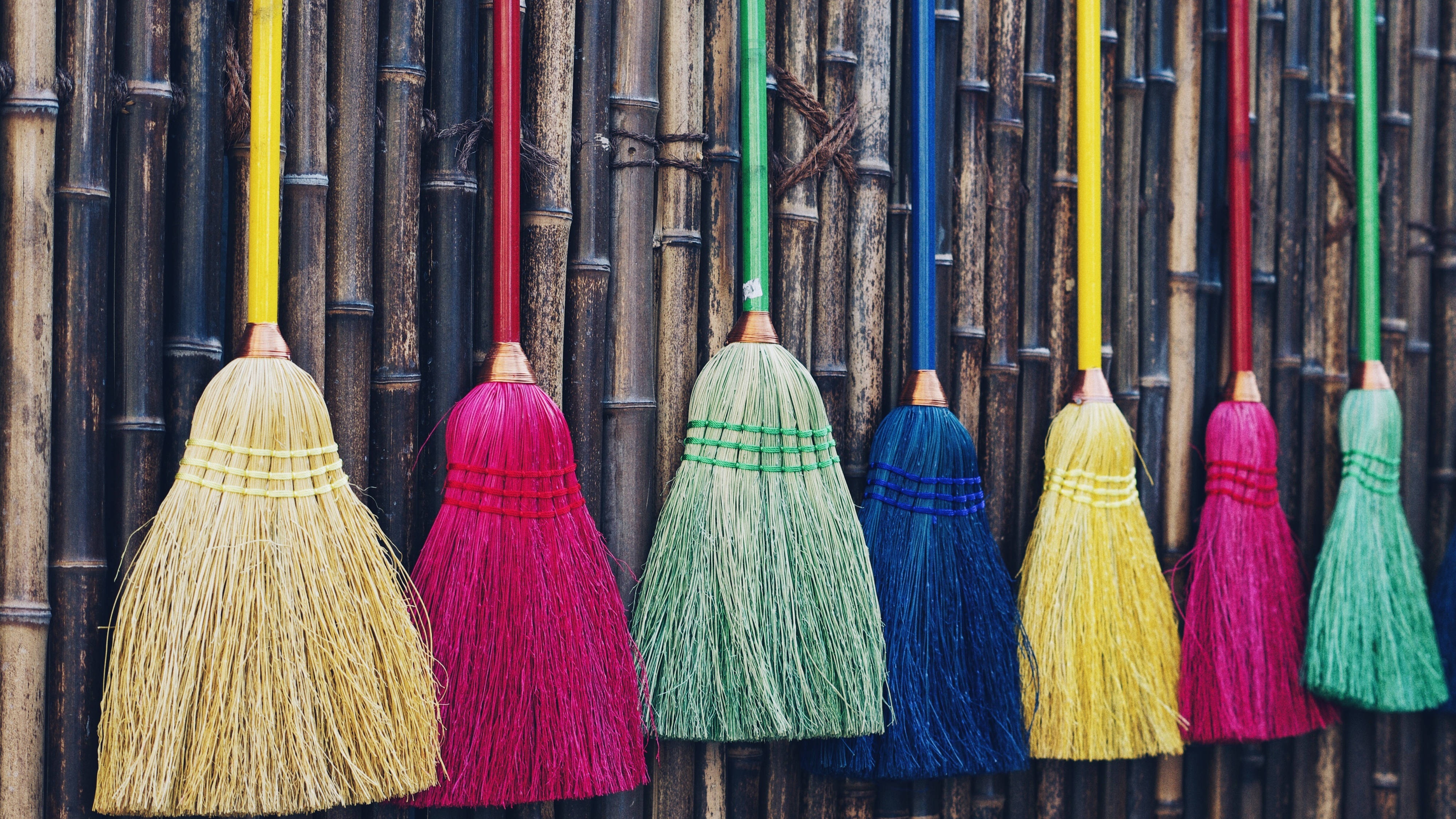 dung mang nhen trang tri cay thong Noel anh 7