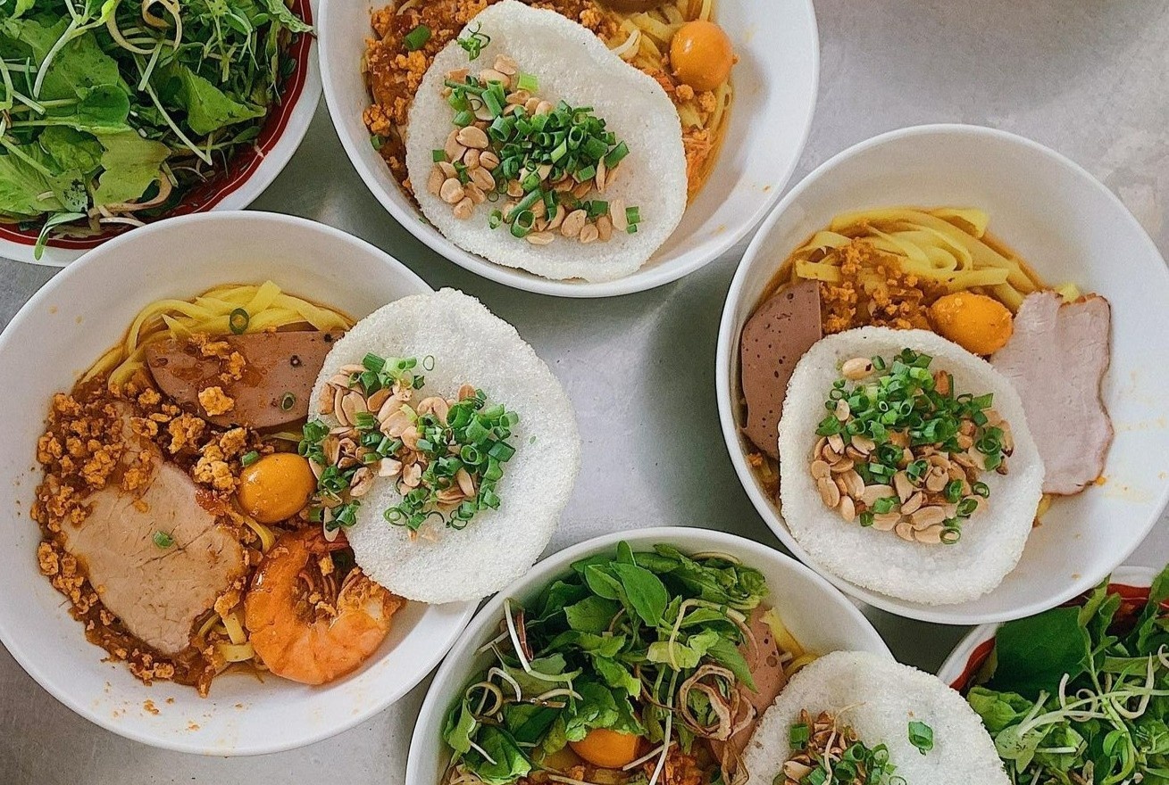 An o dau khi du lich Hoi An dip Tet Duong lich? hinh anh