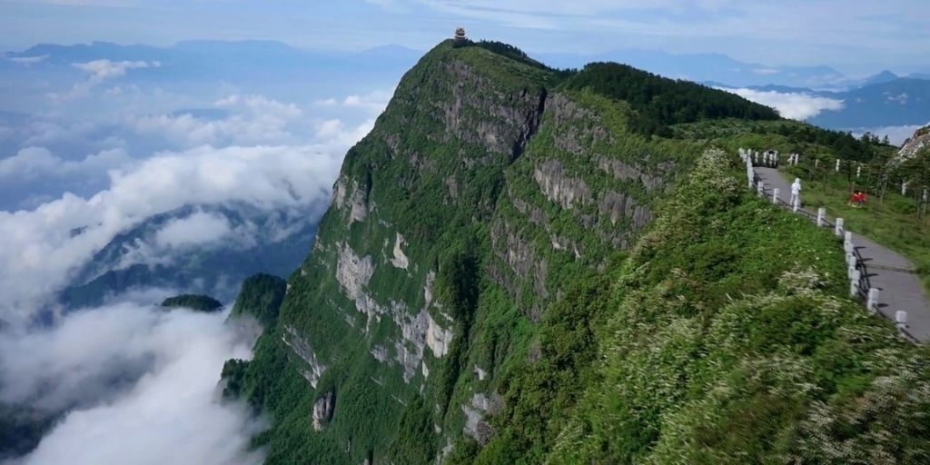 noi am uot hang dau tren Trai Dat anh 1