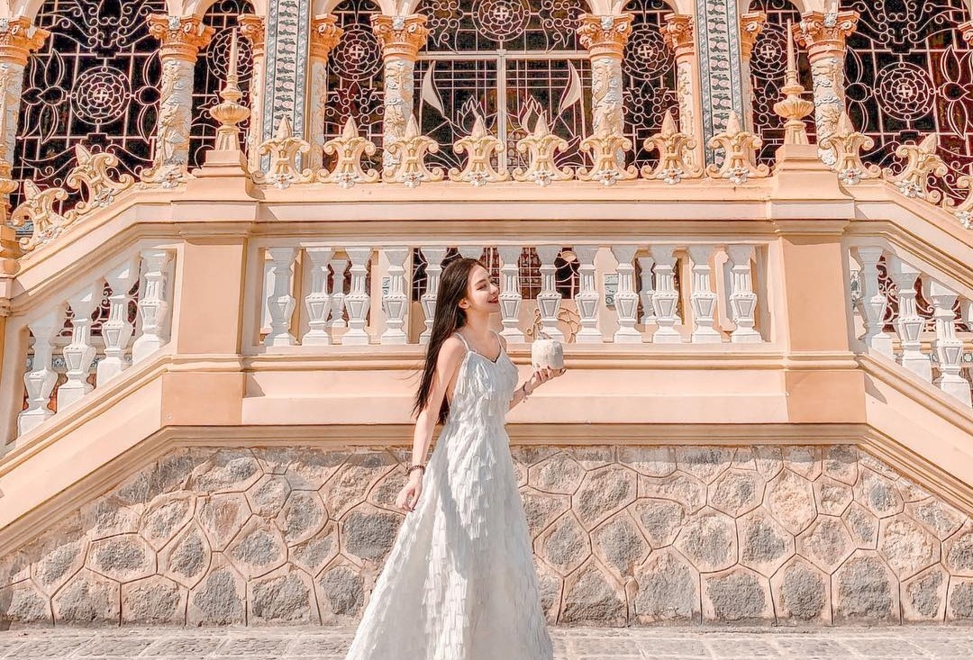 Cac ngoi chua dep o khu vuc phia nam hinh anh