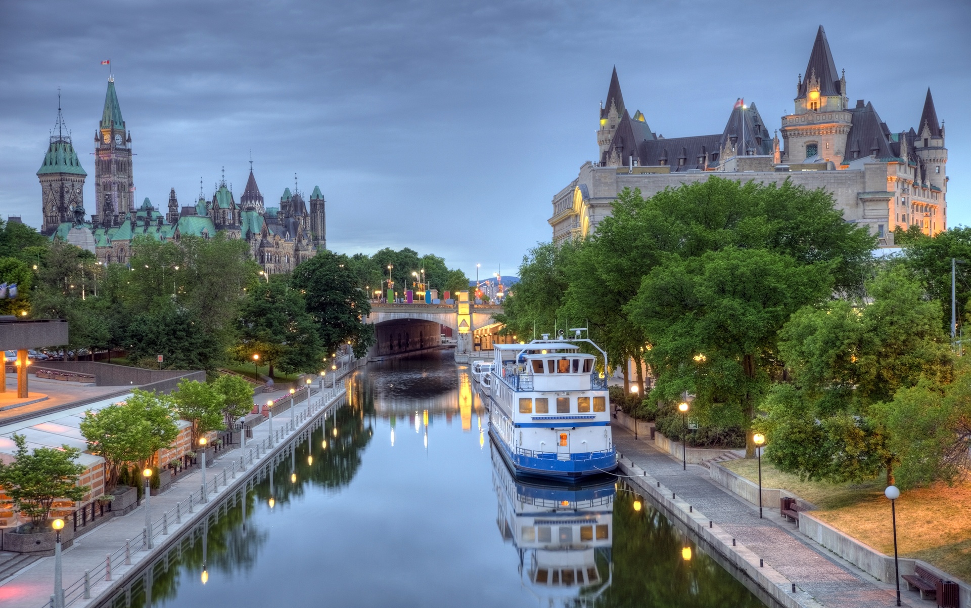 Loat kenh dao noi tieng the gioi anh 1