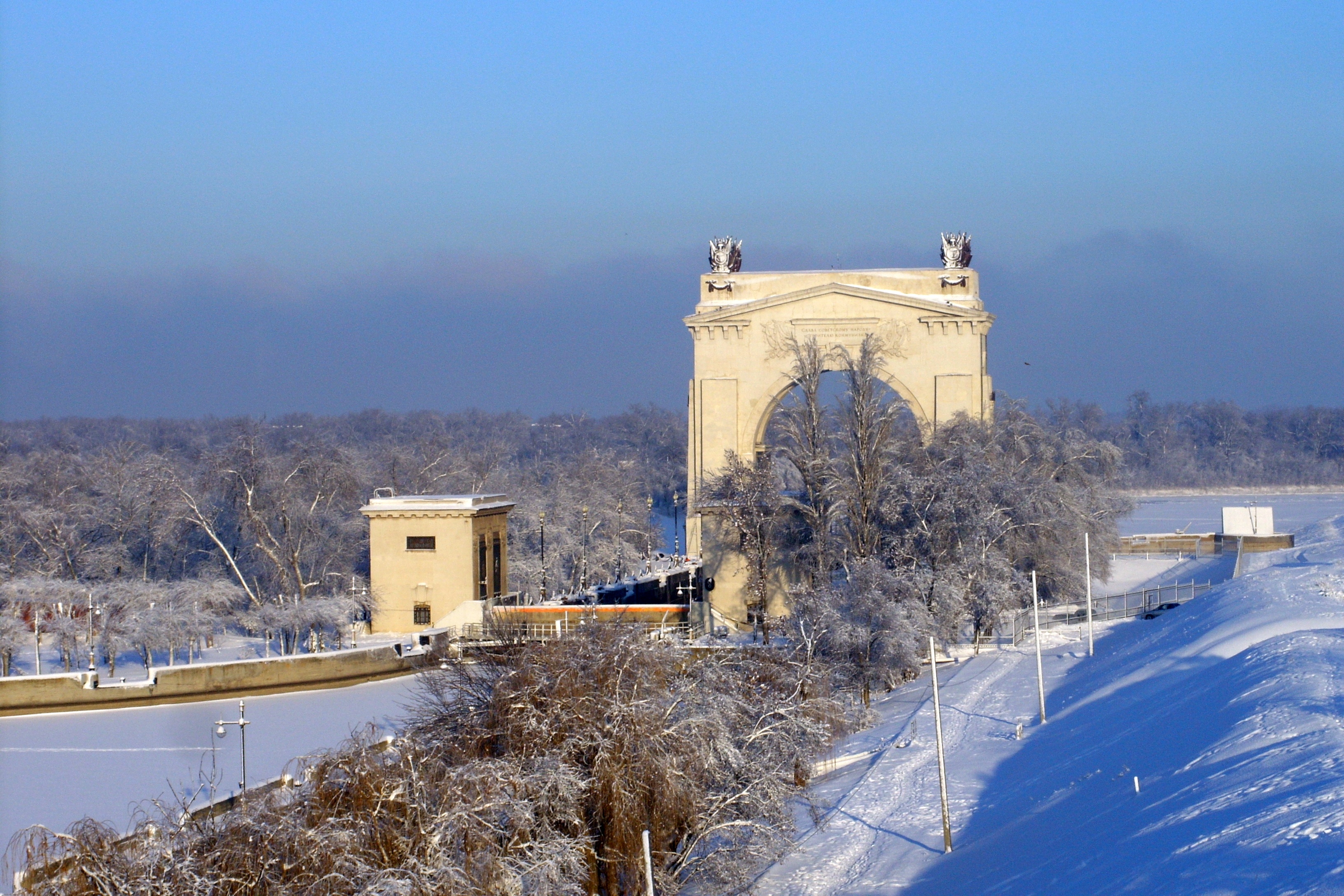 Loat kenh dao noi tieng the gioi anh 8