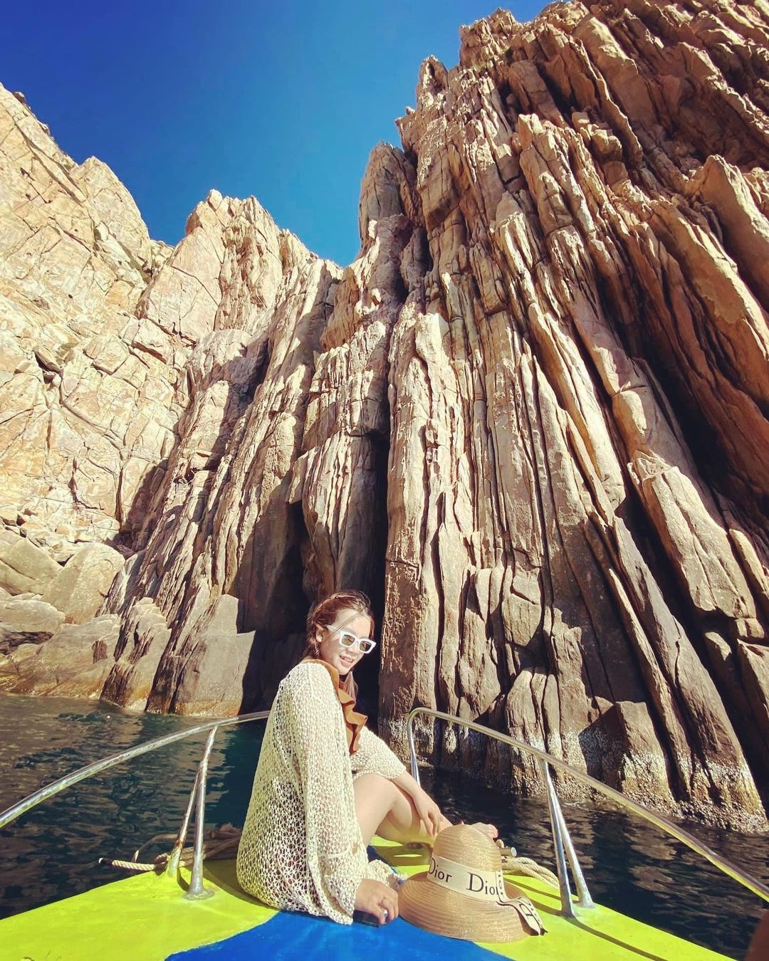 5 hon dao hoang so o mien Trung anh 5