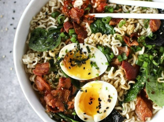 Nhung cach tang huong vi cho mon mi goi hinh anh