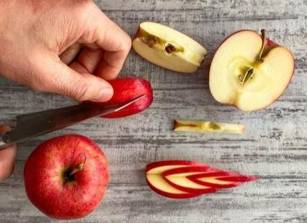 Cach cat tia tao trang tri cho mon an dep mat hinh anh