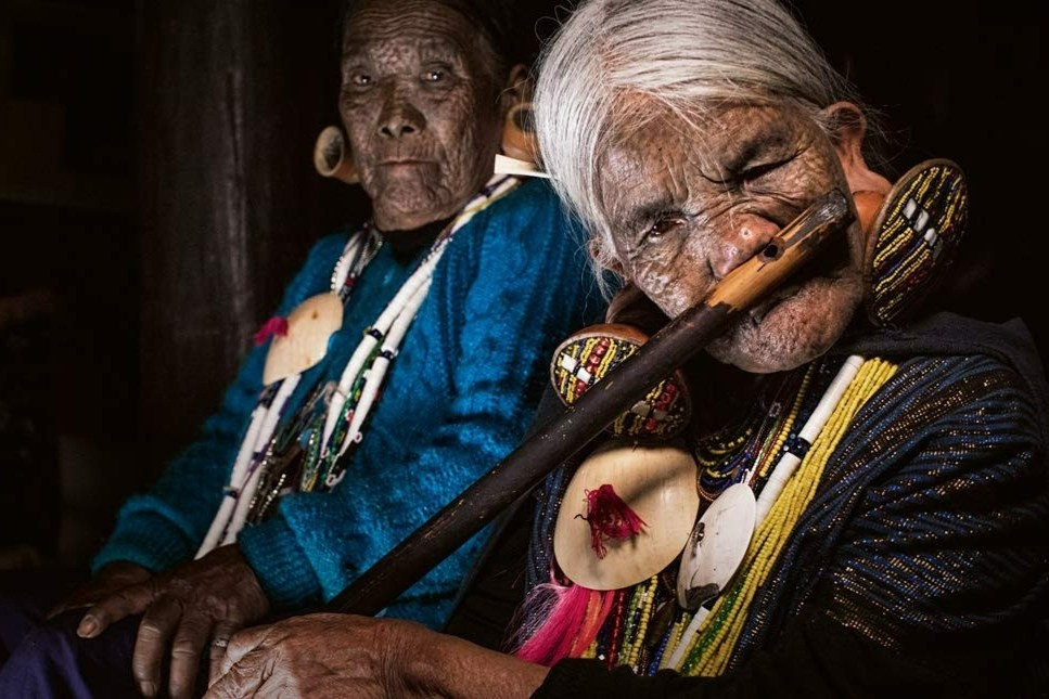 Chan dung cac bo lac doc dao tren the gioi hinh anh