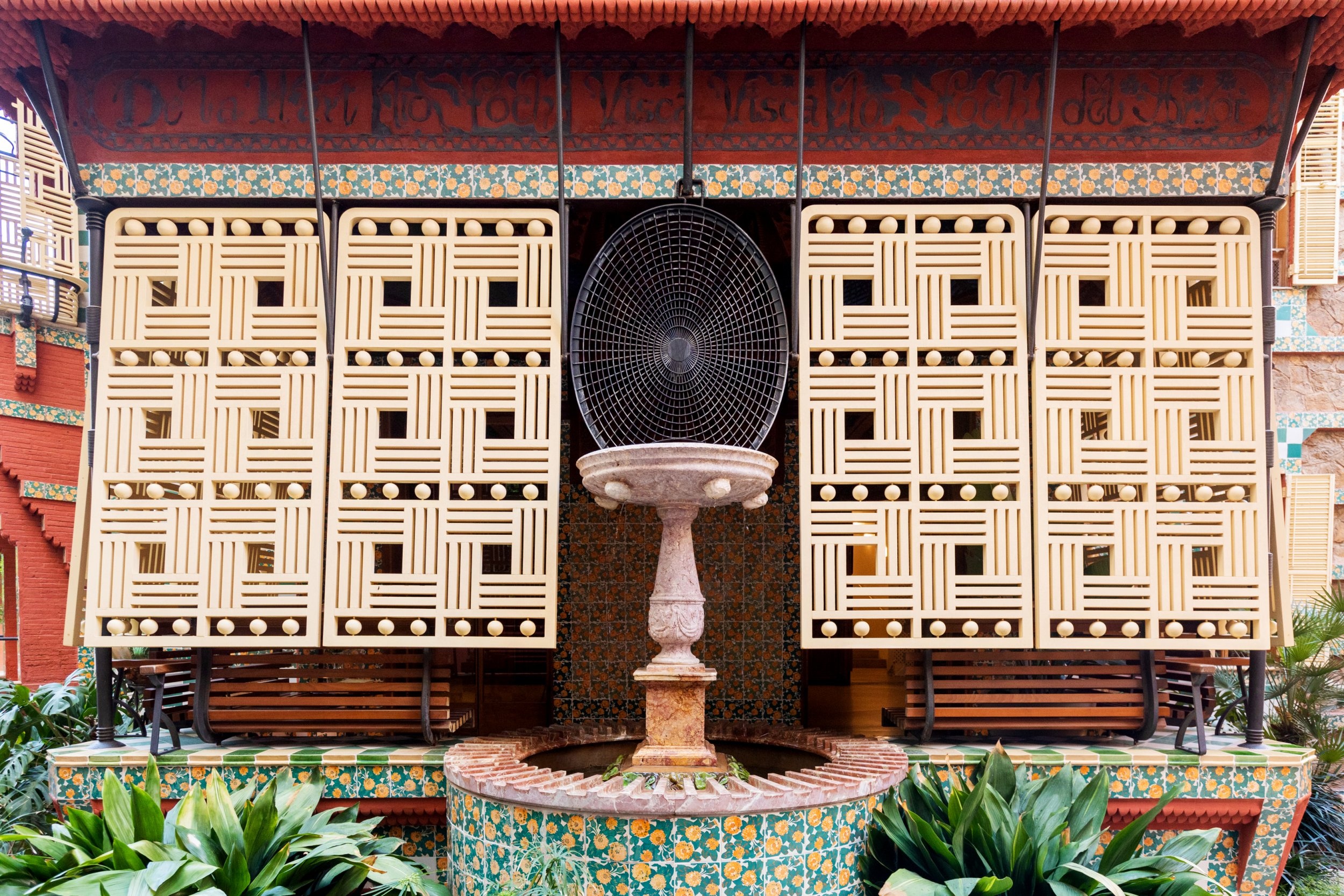 Ngoi nha Casa Vicens anh 5