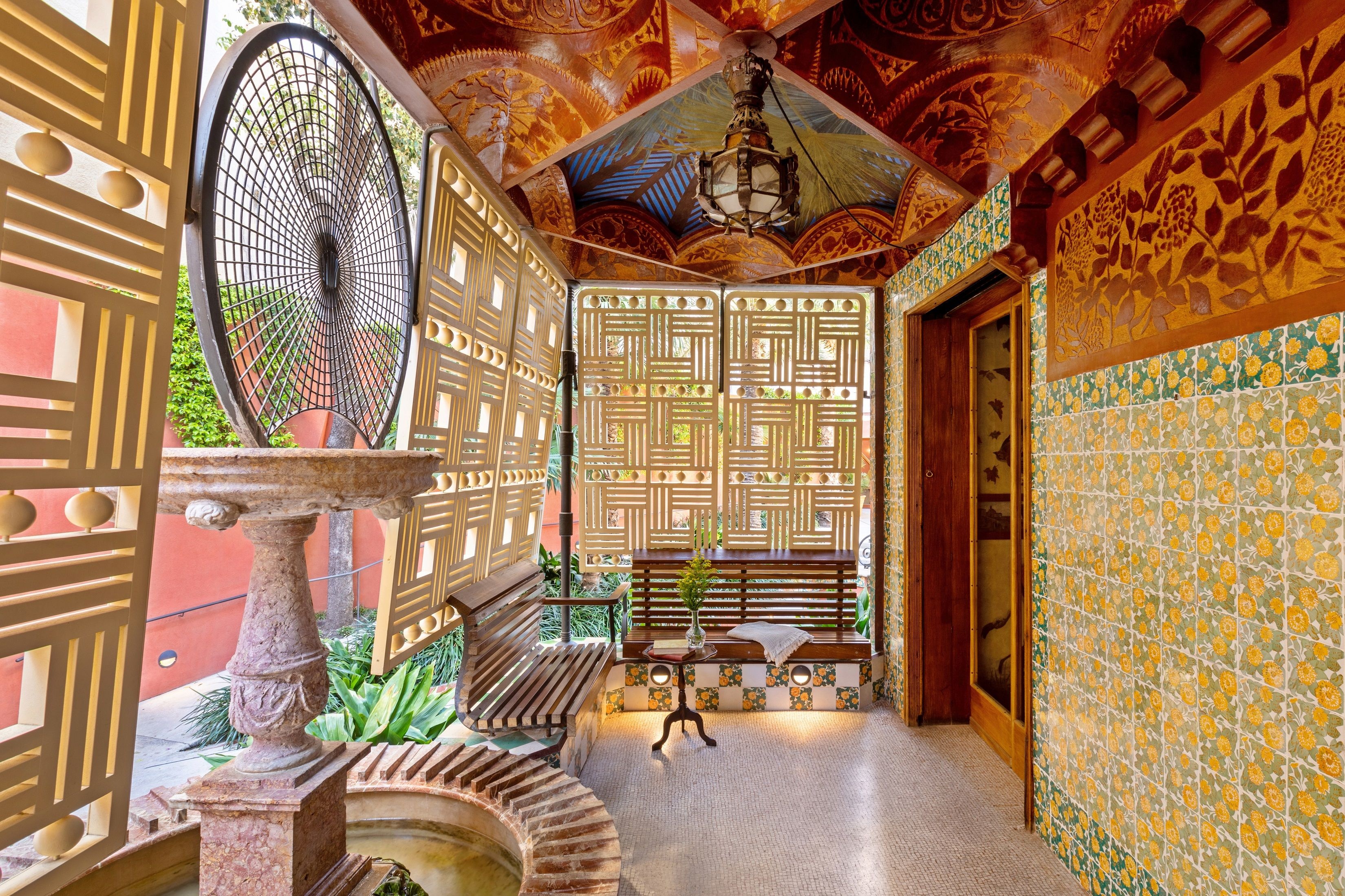 Ngoi nha Casa Vicens anh 7