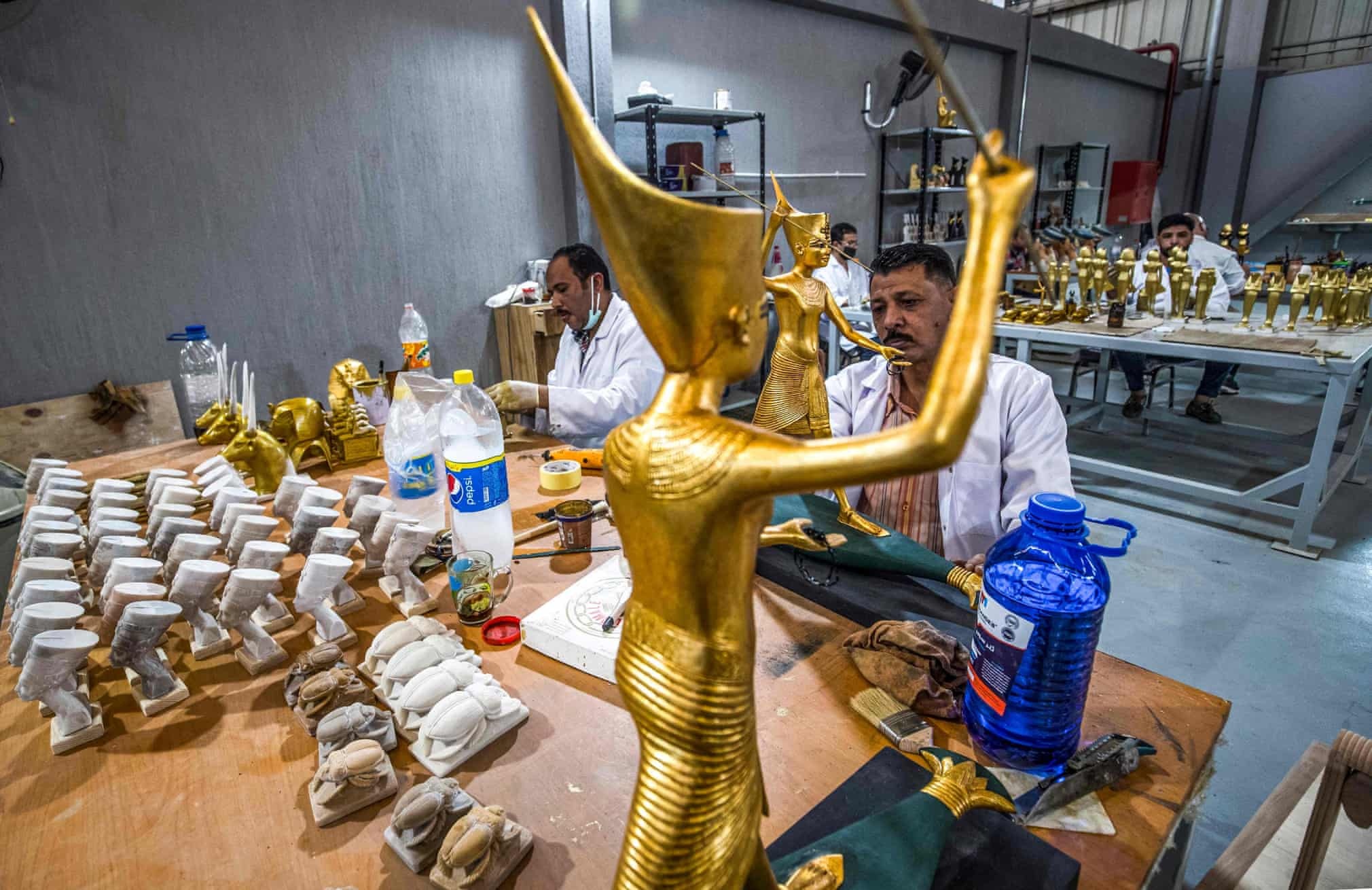 nganh lam ban sao co vat o Ai Cap anh 9