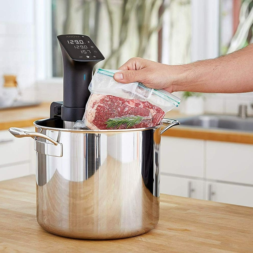 thiet bi nen co trong can bep hien dai anh 1