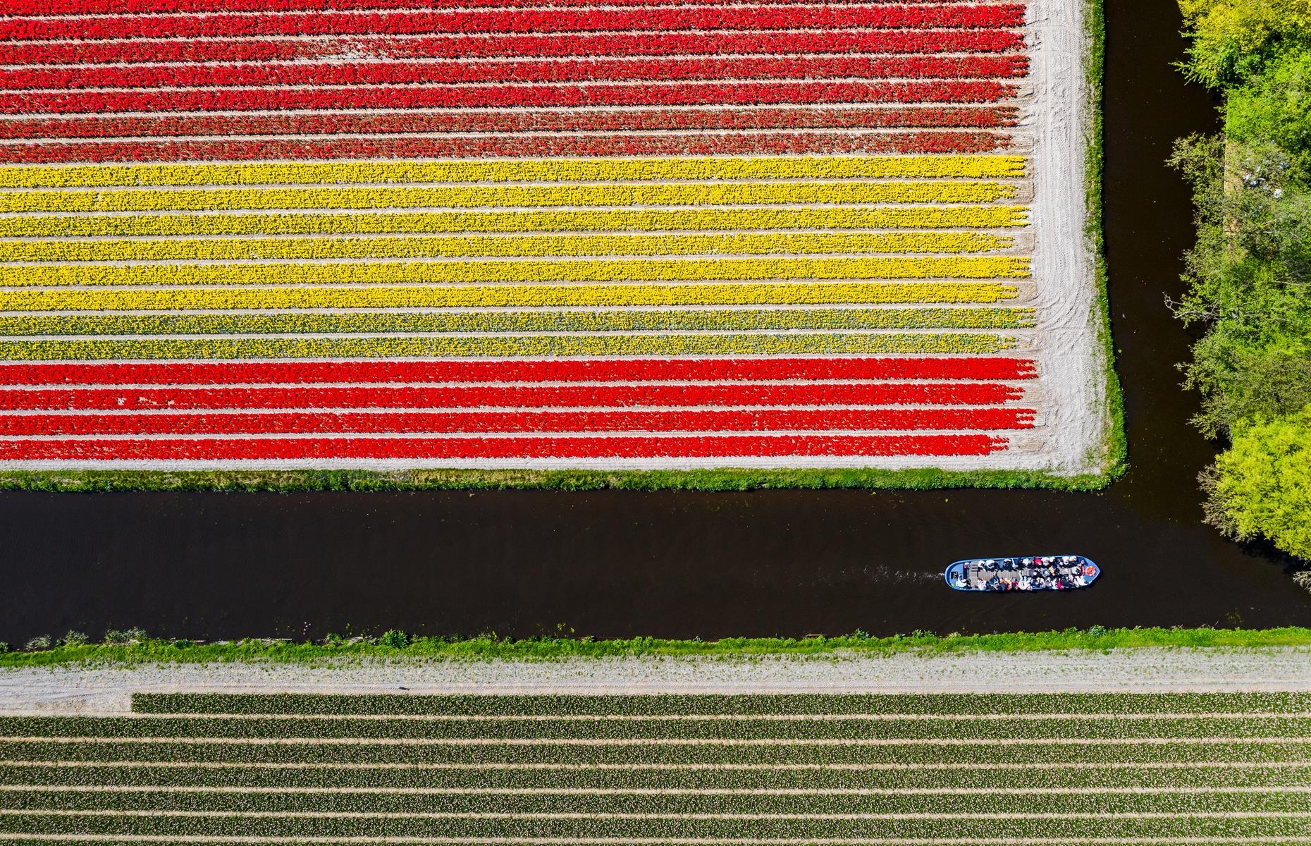 Chau Au tuyet dep nhin tu tren cao anh 6