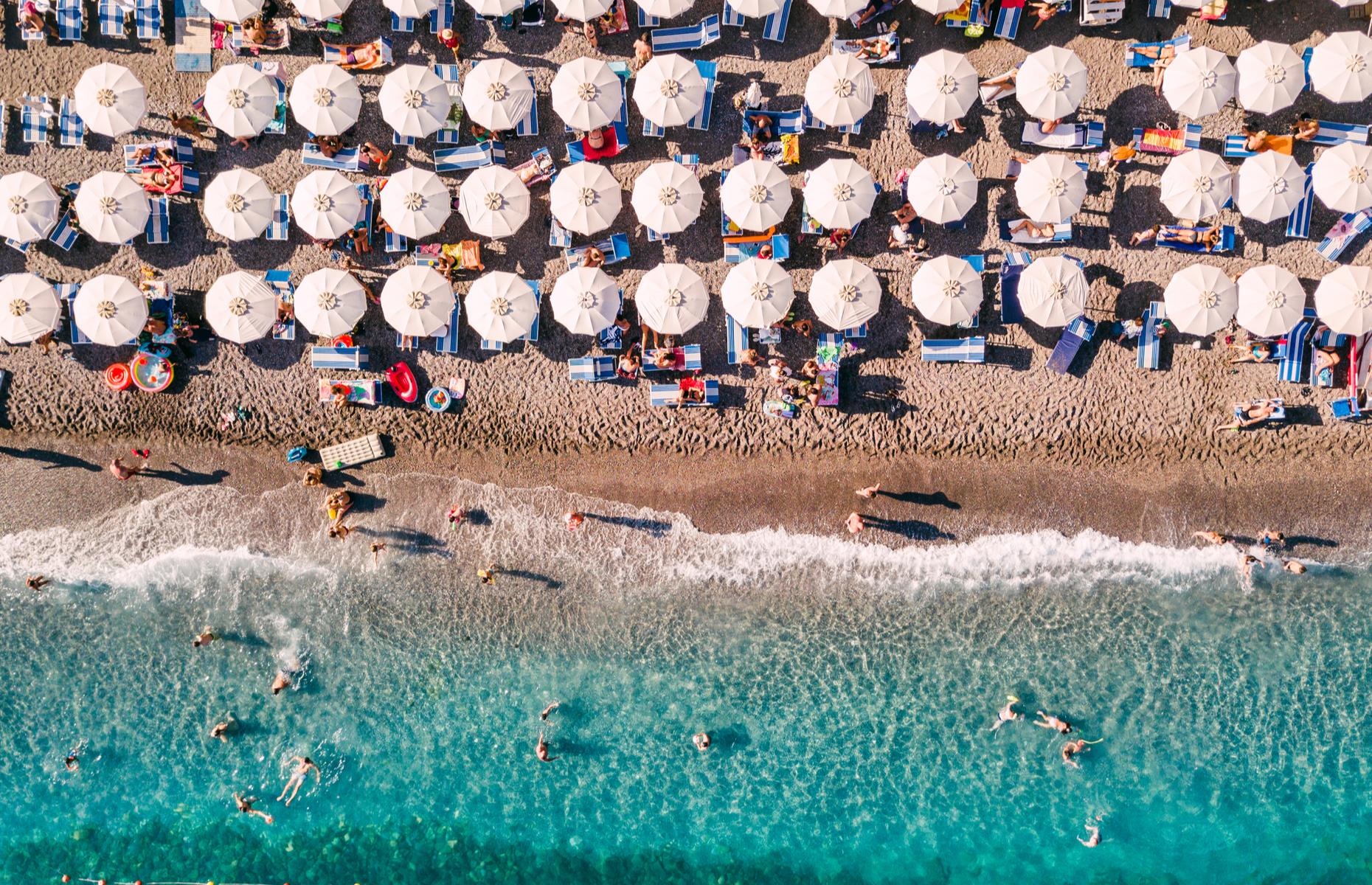 Chau Au tuyet dep nhin tu tren cao anh 7