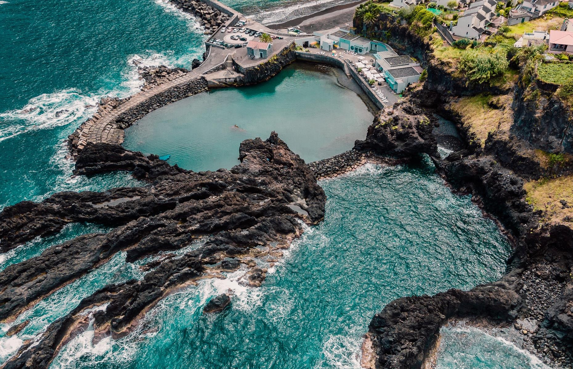 Chau Au tuyet dep nhin tu tren cao anh 9