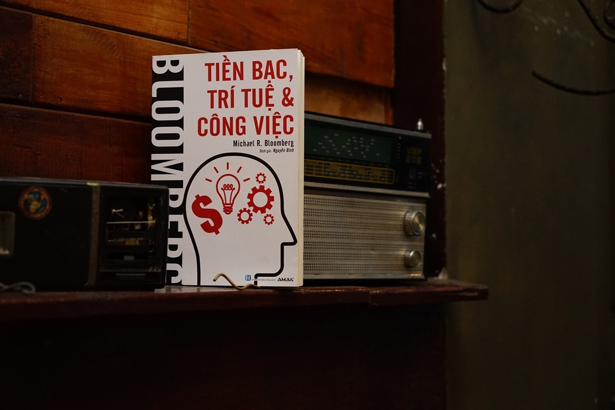 Tien bac,  tri tue & cong viec anh 1